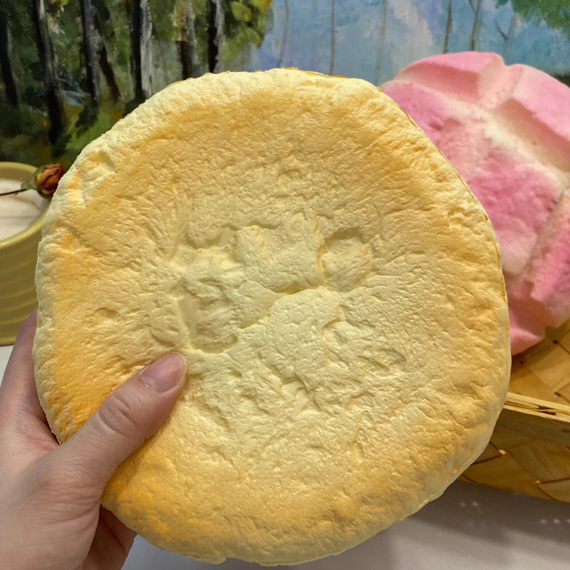 Squishy Gigante de Pão